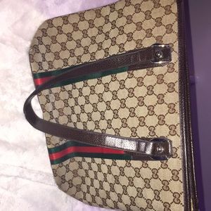 Gucci purse